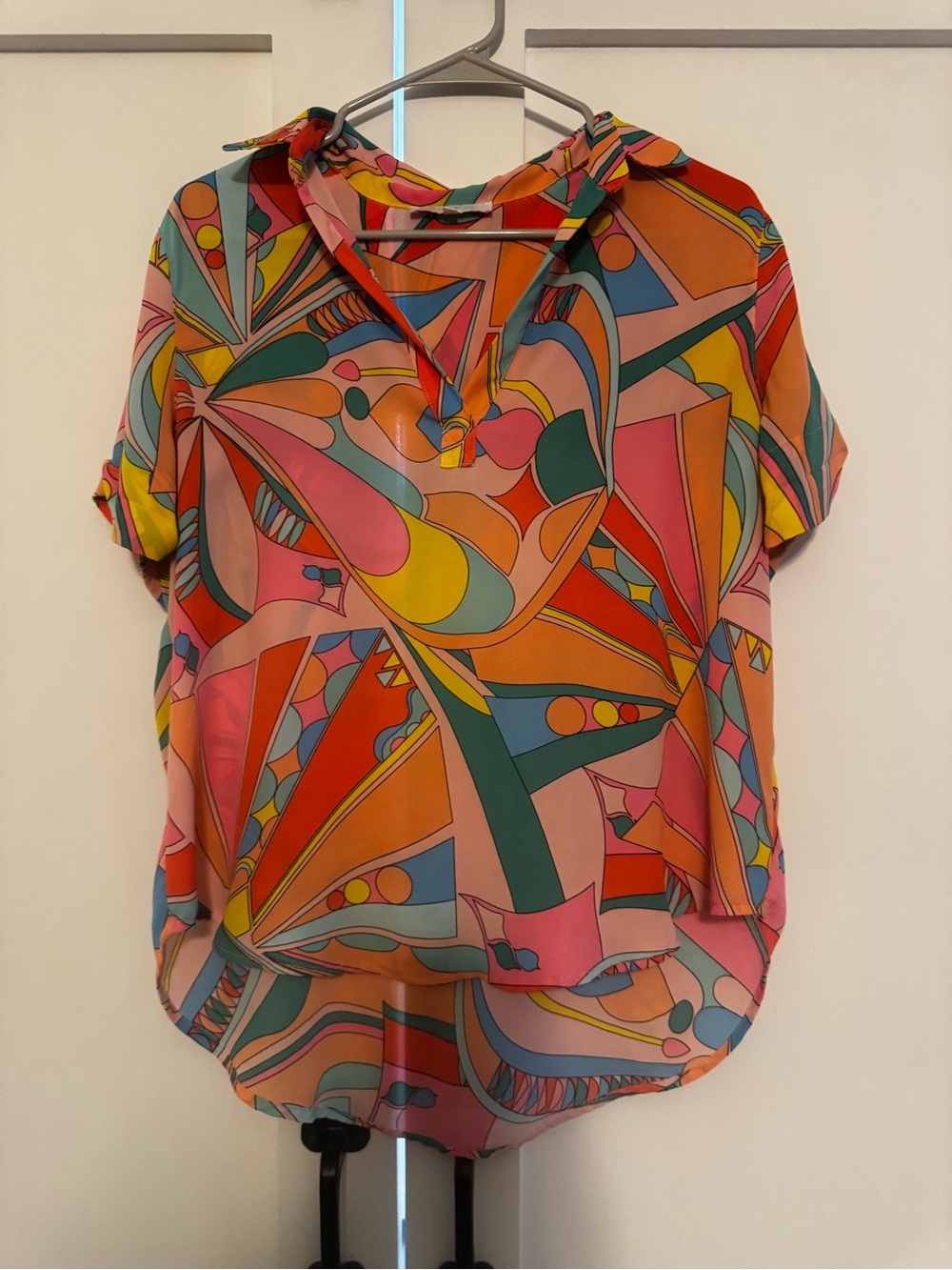 Olivaceous Bright Multicolor Geometric Short Sleeve Blouse